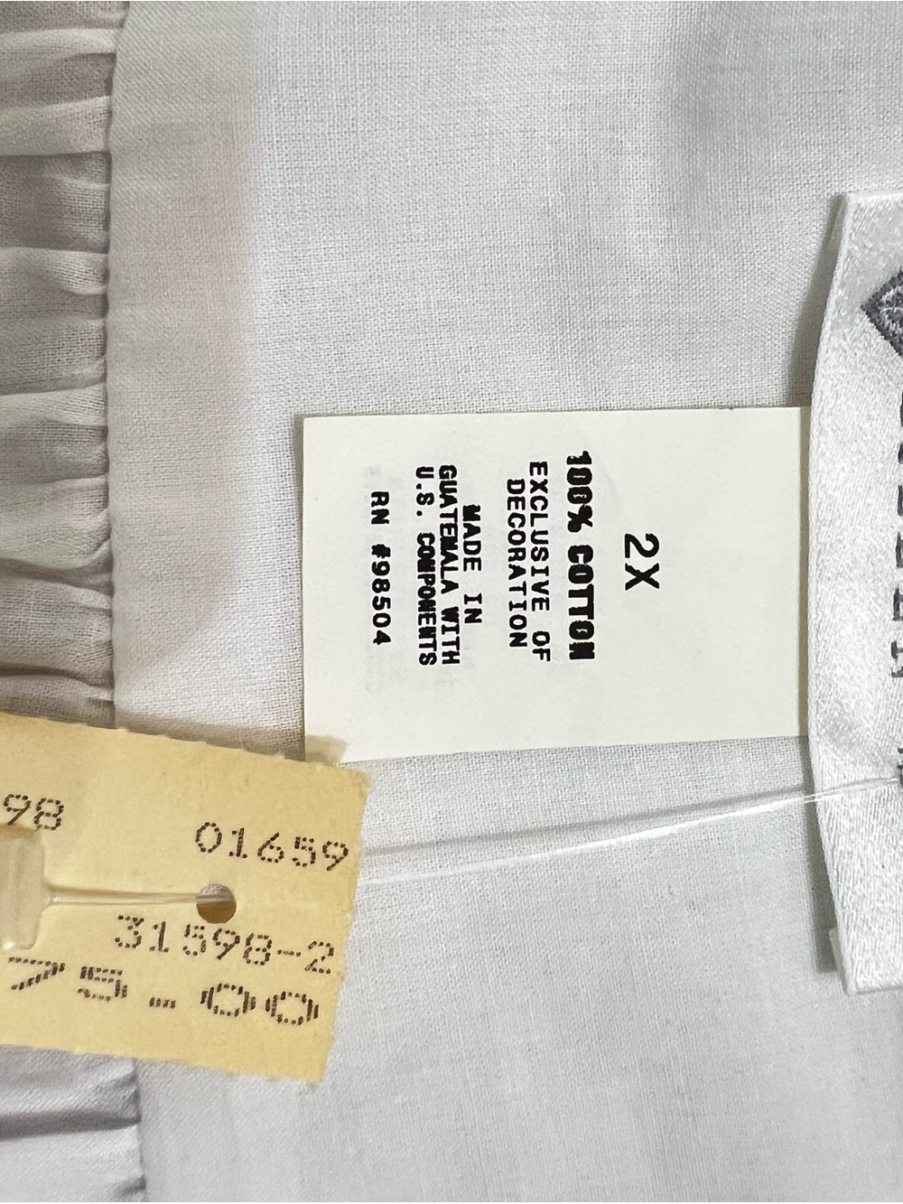Vintage Eileen West White Long Button-Front Nightgown with Ribbon & Lace 2X - Picture 13 of 16